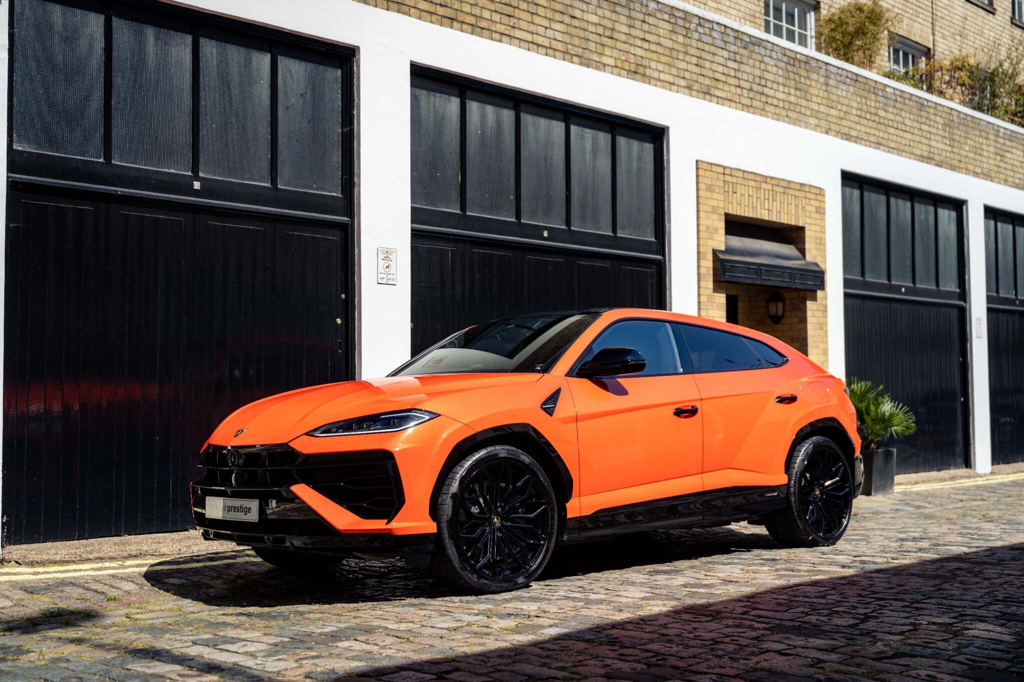 2025 Lamborghini Urus