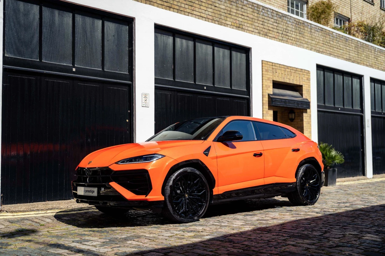 2025 Lamborghini Urus