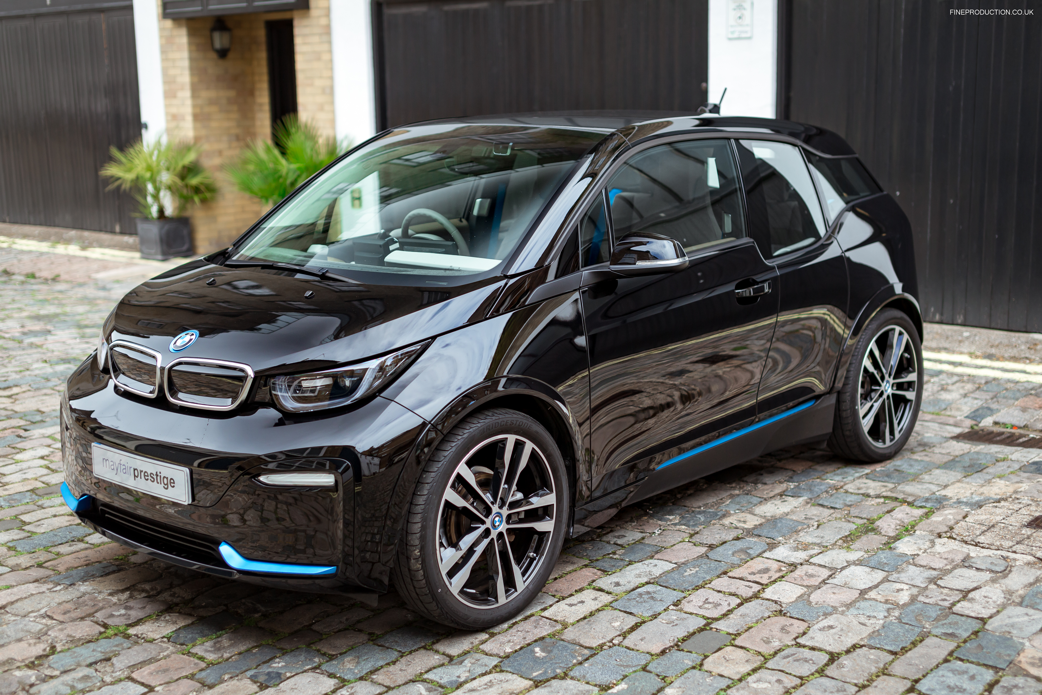 BMW I3