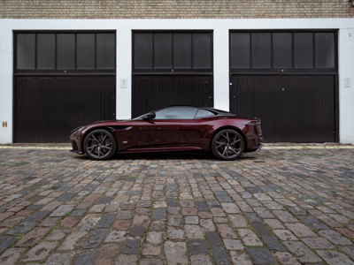 Aston Martin DBS Superleggera