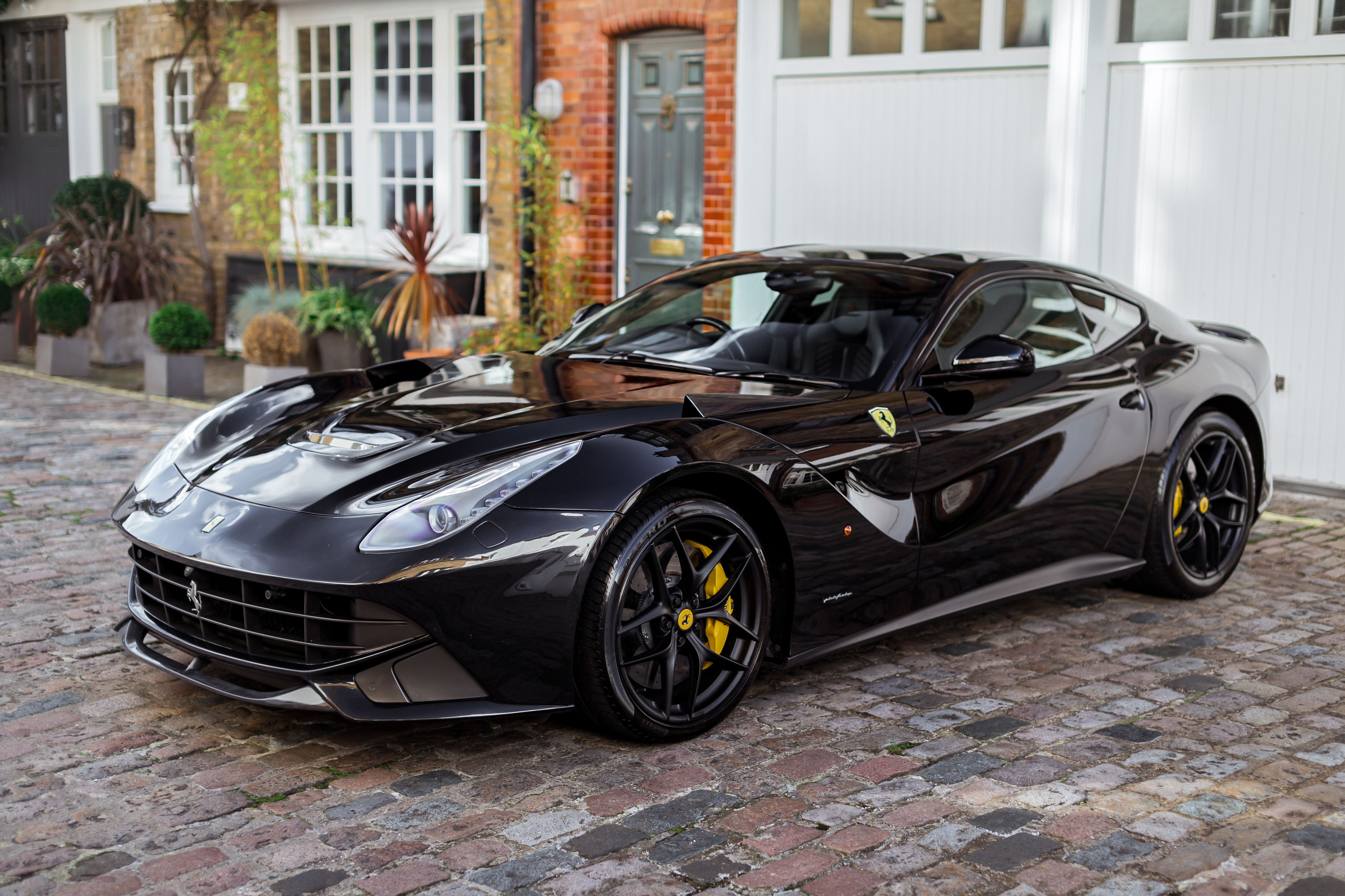 Ferrari F12