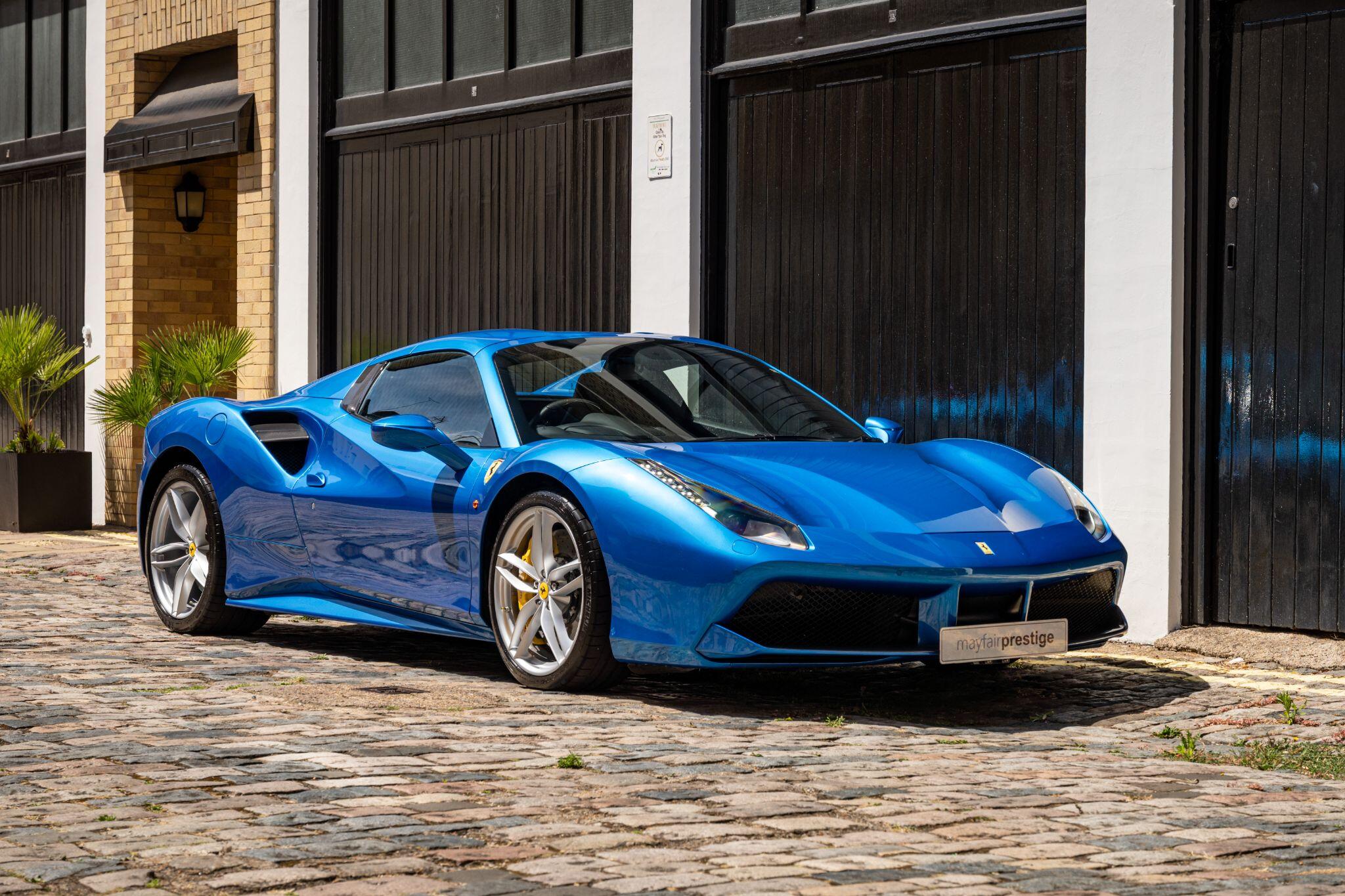 2017 Ferrari 488