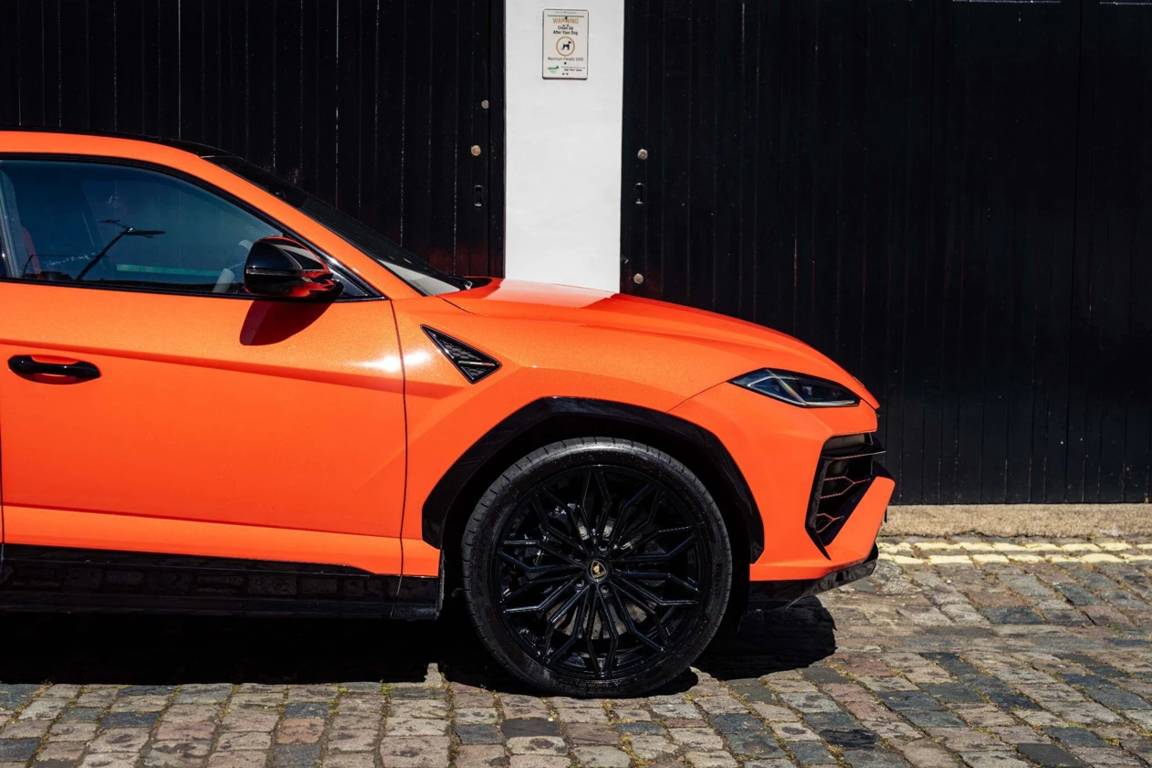 2025 Lamborghini Urus