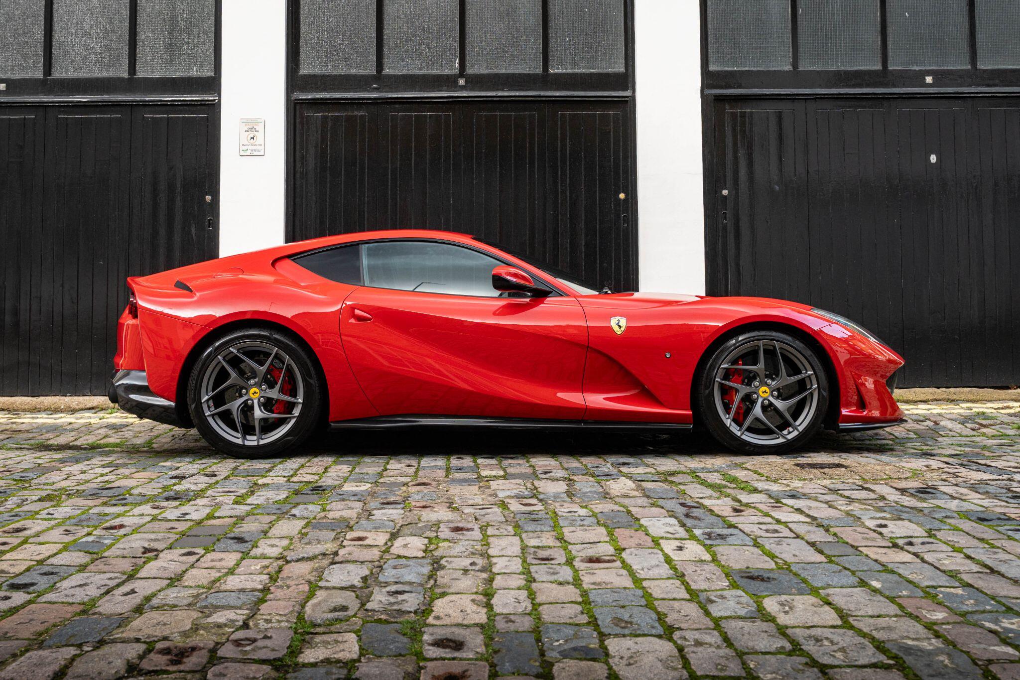 2017 Ferrari 812 Superfast